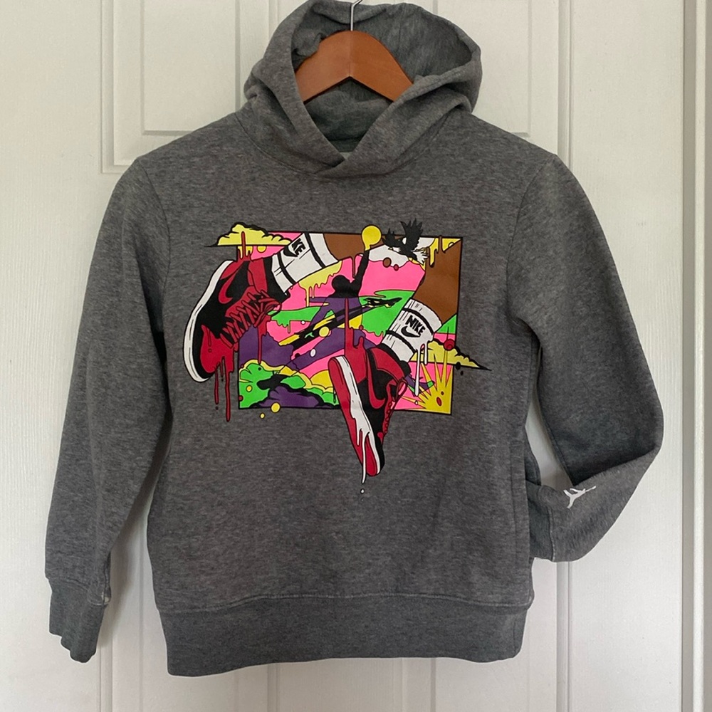 Nike Air Jordan, boys hoodie, size Small, gray